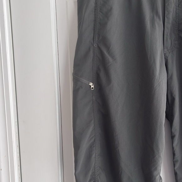 Patagonia Gray Gii Pants Outdoor Gorpcore Hiking casual lightweight fishing - Picture 5 of 7